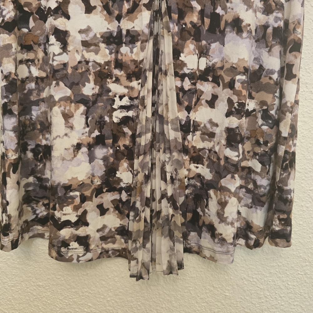 LOGO by Lori Goldstein Large Stretchy Multi Color Pattern Tunic - Picture 5 of 8